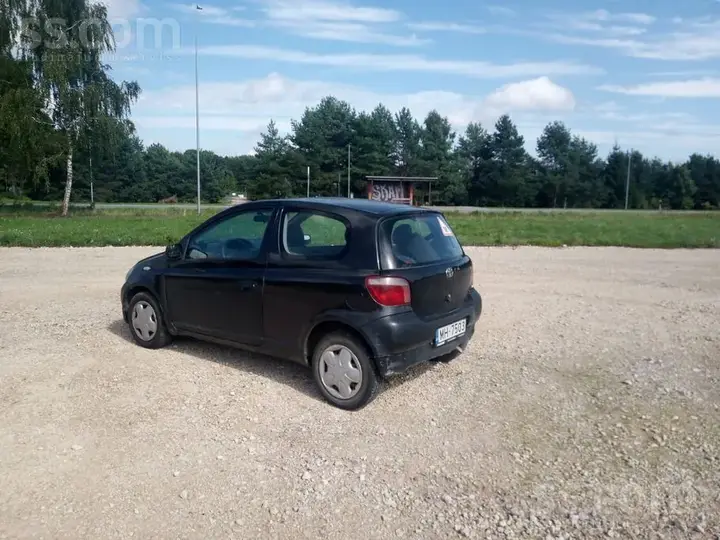 Toyota Yaris 2001 photo 5