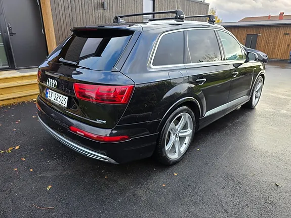 Audi Q7 2018 photo 4