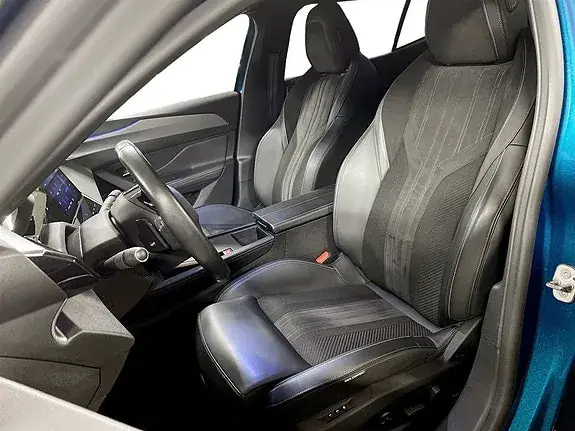Peugeot 408 2023 photo 4