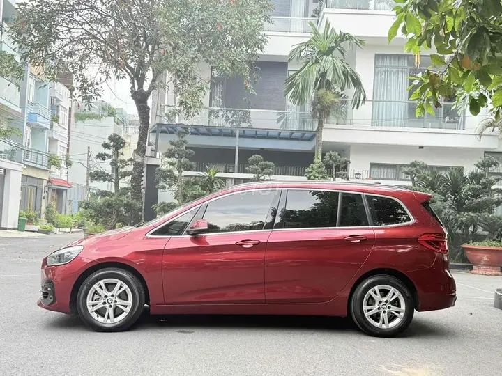 BMW Gran Tourer 2018 photo 2