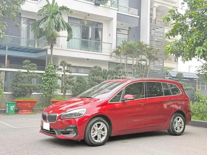 BMW Gran Tourer 2018 photo 3
