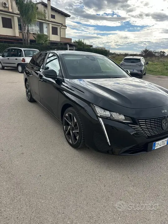 Peugeot 308 2025 photo 2