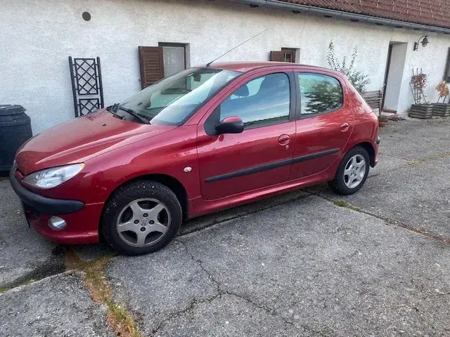 Peugeot 206 2005 photo 2