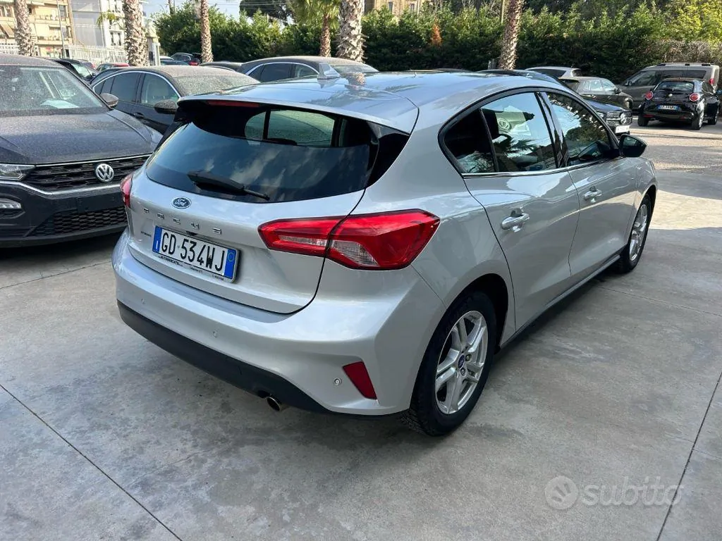 Ford Focus 2021 photo 4