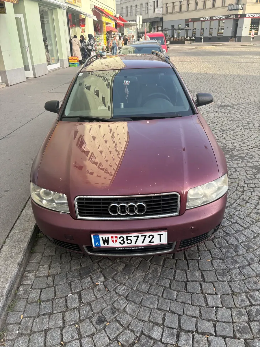 Audi A4 2002 photo 3