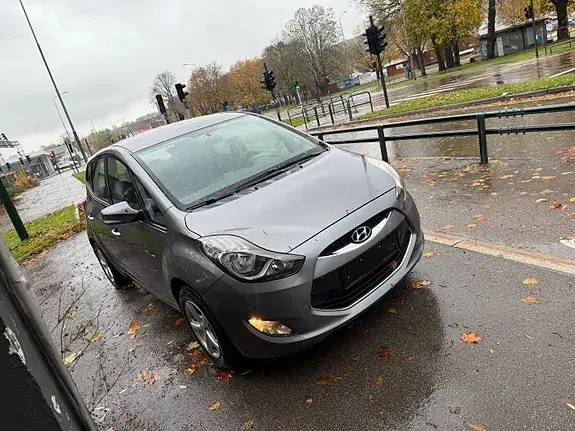 Hyundai Ix20 2012 photo 5