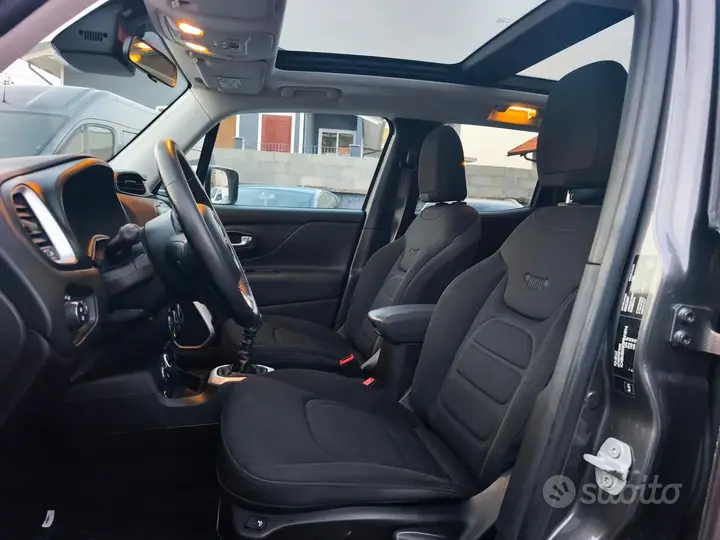 Jeep Renegade 2016 photo 5