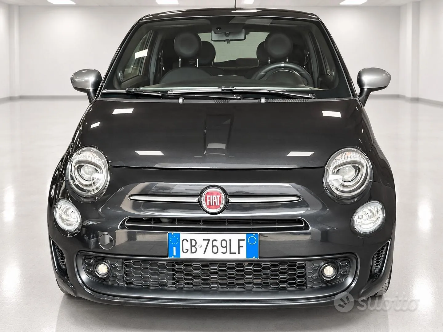 Fiat 500 2020 photo 2