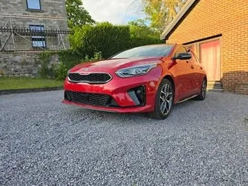 Kia Proceed