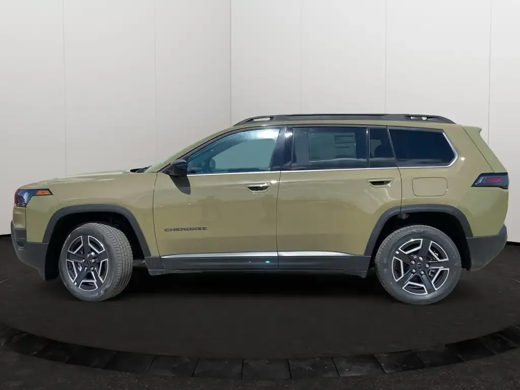 Jeep Cherokee 2026 photo 2