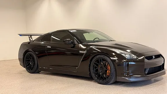 Nissan Gt-R 2009 photo 4