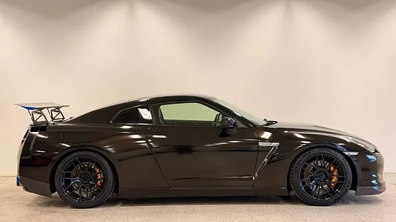 Nissan Gt-R 2009 photo 5