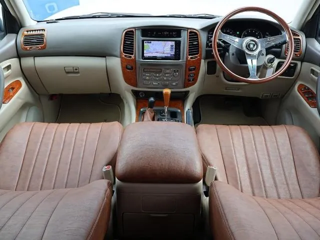 Toyota Land Cruiser 2004 photo 4