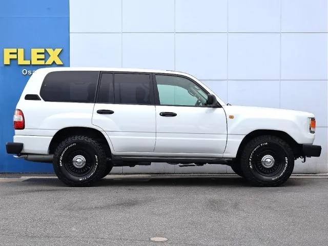 Toyota Land Cruiser 2004 photo 5
