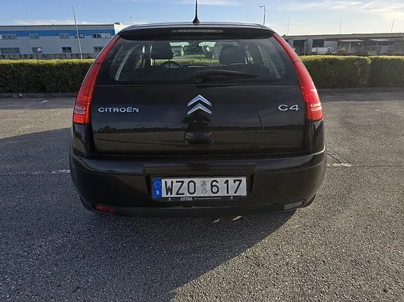Citroen C4 2006 photo 3