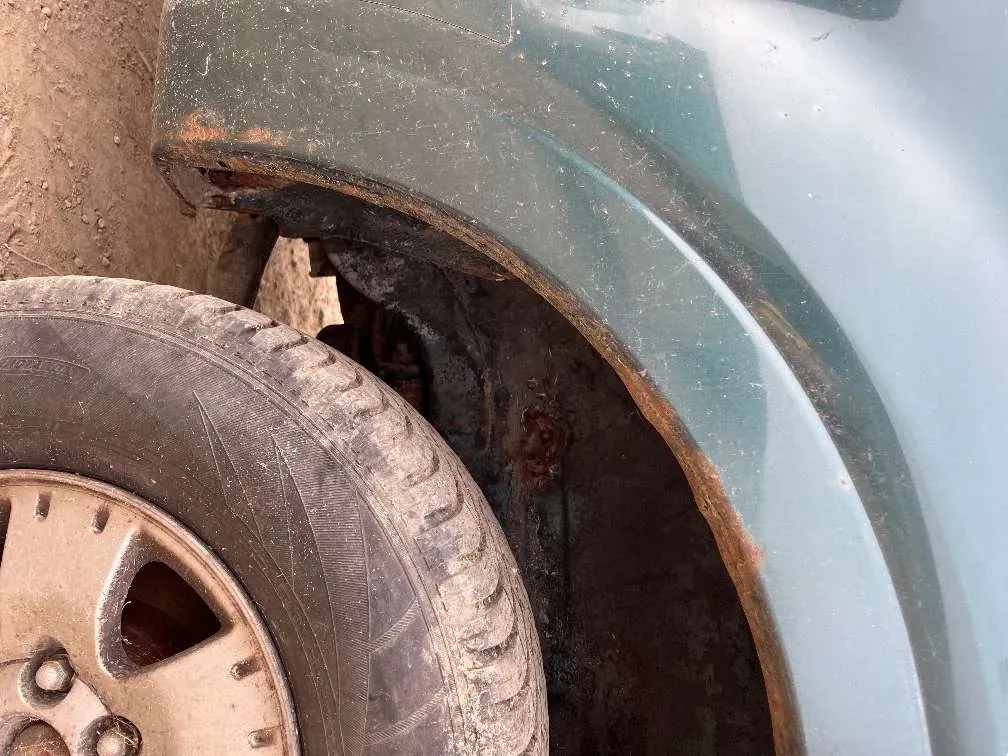 Mitsubishi Pajero 2004 photo 3