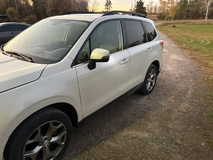 Subaru Forester 2016 photo 3