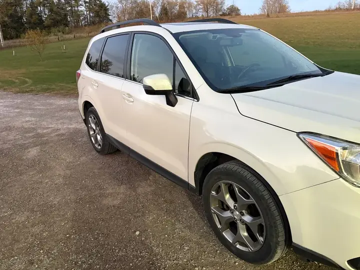 Subaru Forester 2016 photo 2