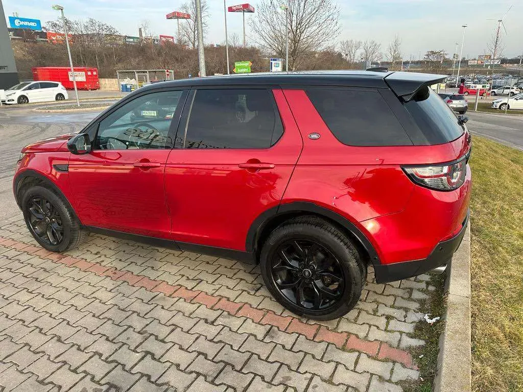 Land Rover Discovery Sport 2016 photo 3