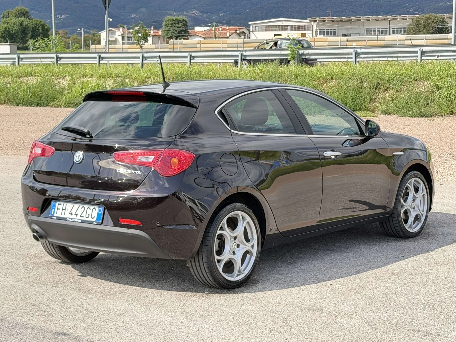 Alfa Romeo Giulietta 2016 photo 4