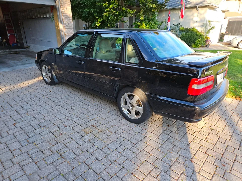 Volvo S70 1999 photo 2