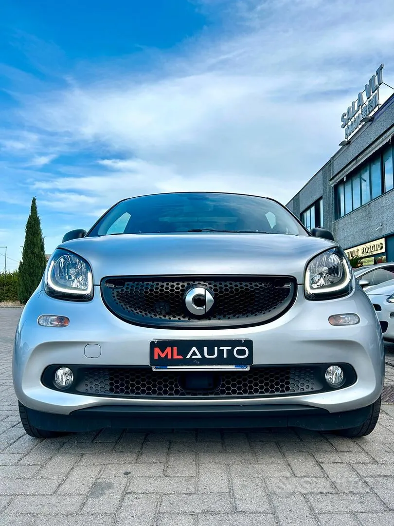 Smart Forfour 2019 photo 3