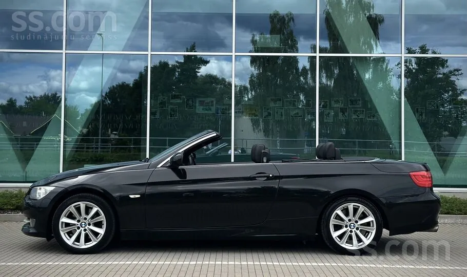BMW 330D 2012 photo 4