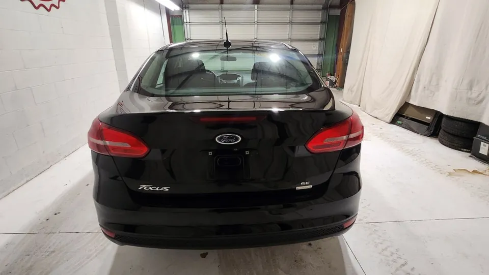 Ford Focus 2017 photo 3