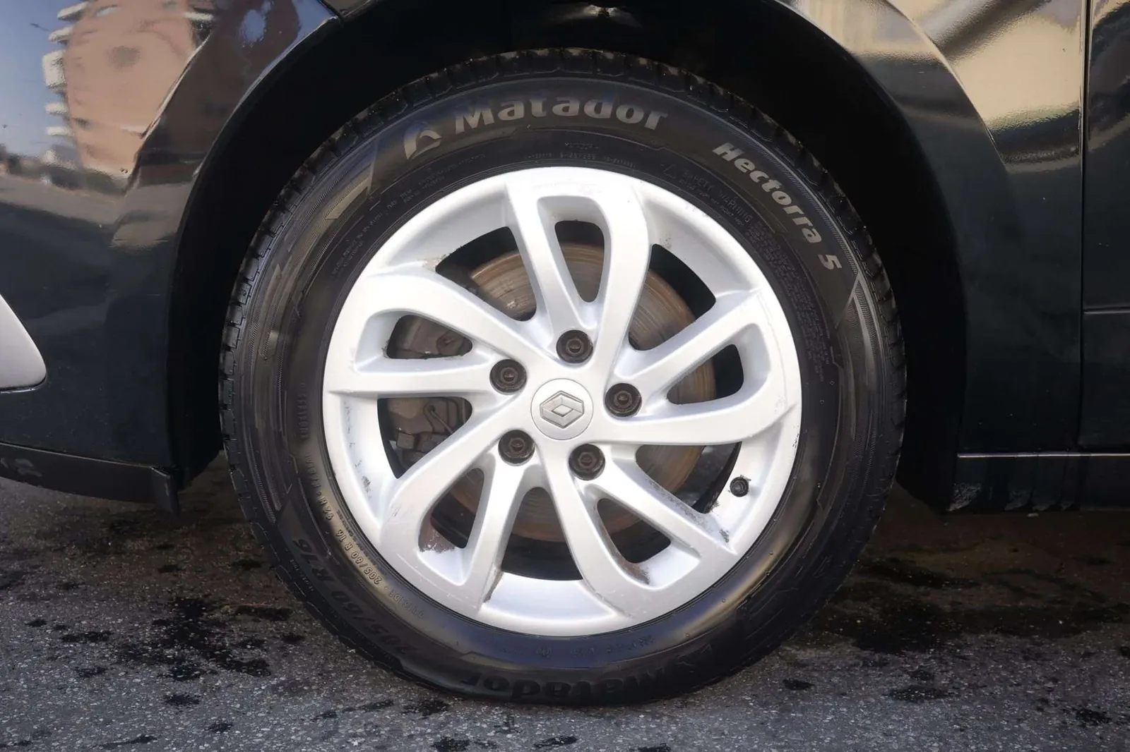 Renault Scenic 2015 photo 5