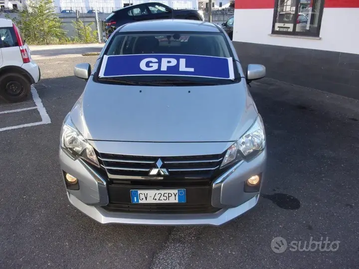 Mitsubishi Space Star 2024 photo 2