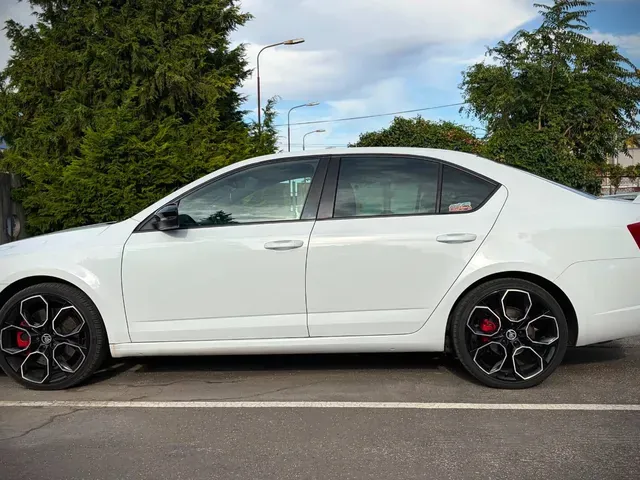 Skoda Octavia 2016 photo 3