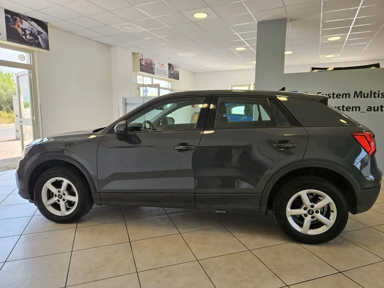 Audi Q2 2020 photo 4