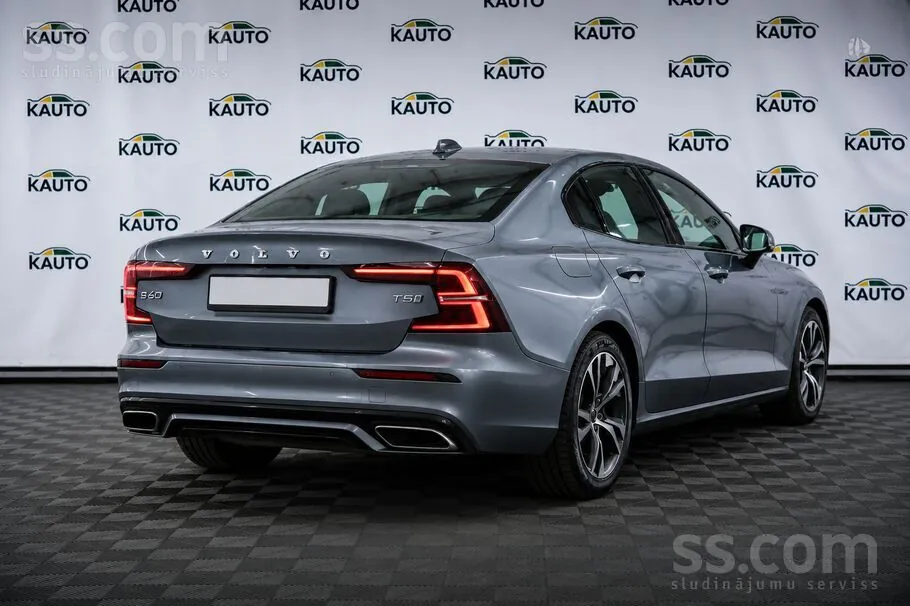 Volvo S60 2019 photo 3