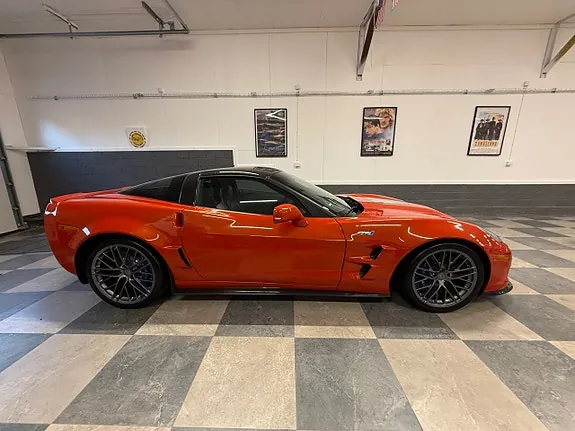 Chevrolet Corvette 2011 photo 2