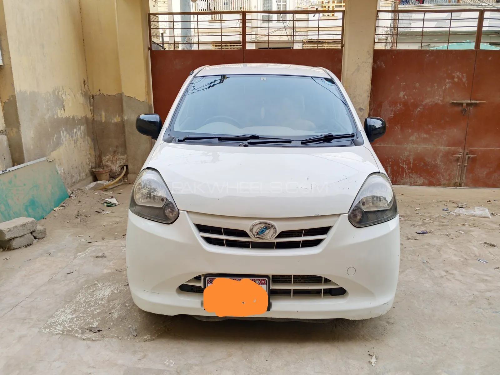 Daihatsu Mira