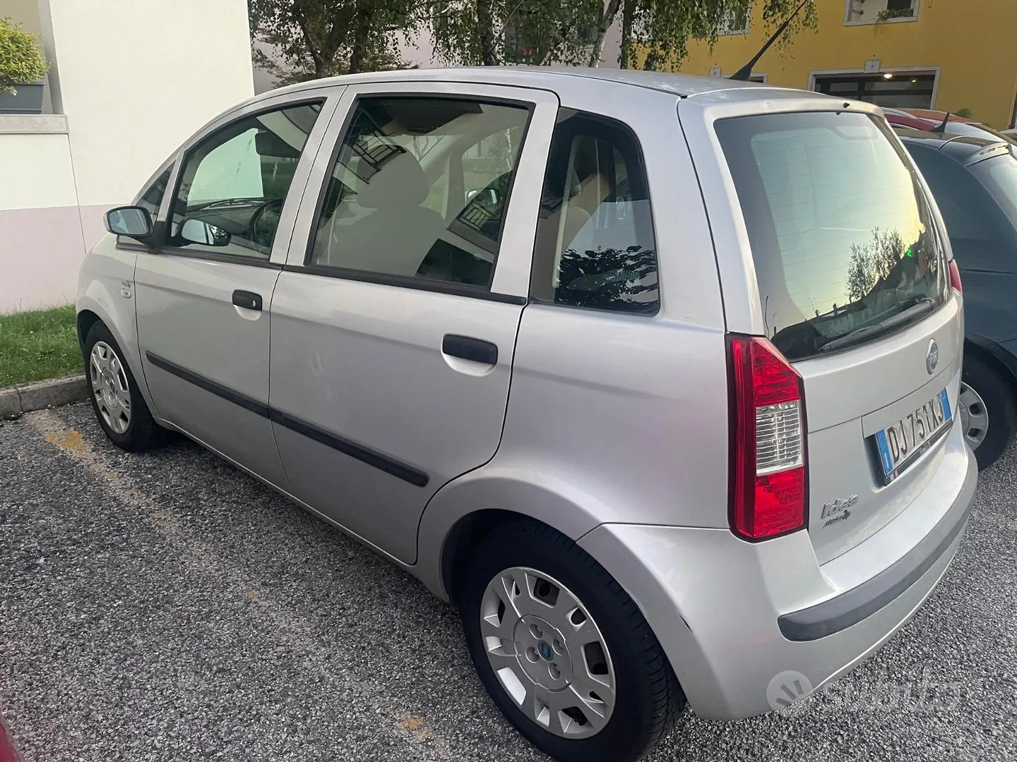 Fiat Idea 2007 photo 2