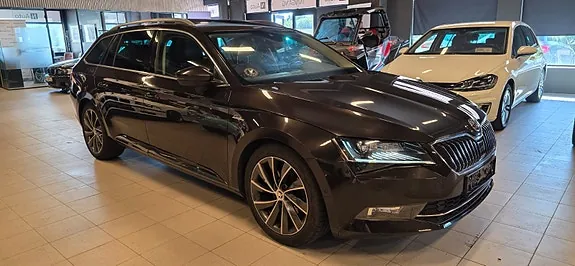 Skoda Superb 2016 photo 4