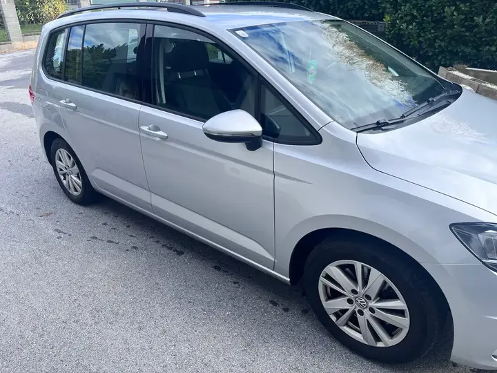 Volkswagen Touran 2019 photo 3