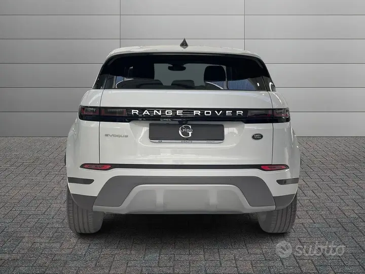 Land Rover Evoque 2023 photo 4