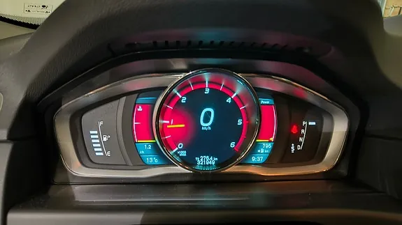 Volvo V70 2014 photo 5