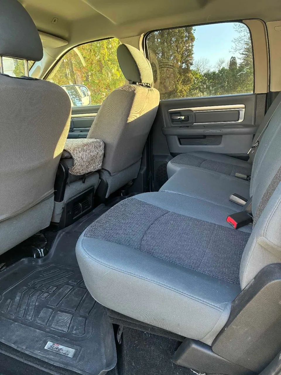 Dodge 1500 2017 photo 2