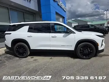 Chevrolet Traverse 2026 photo 2
