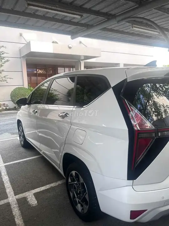 Hyundai Stargazer 2022 photo 4