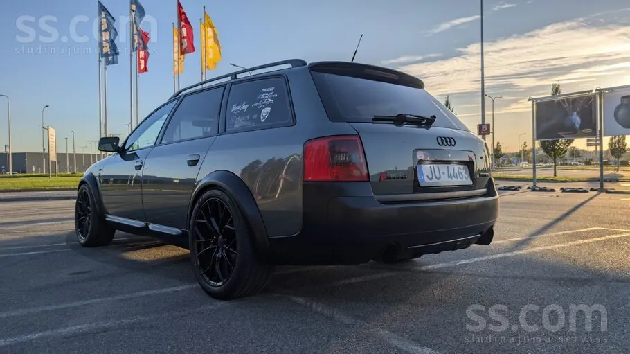 Audi Allroad 2001 photo 2