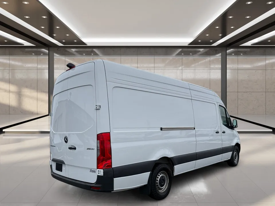 Mercedes-Benz Sprinter 2025 photo 3