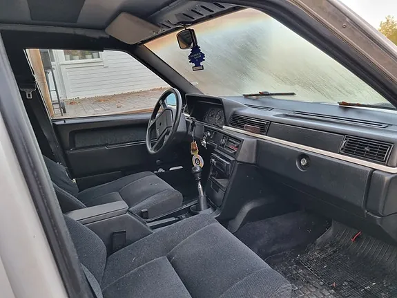 Volvo 740 1988 photo 3