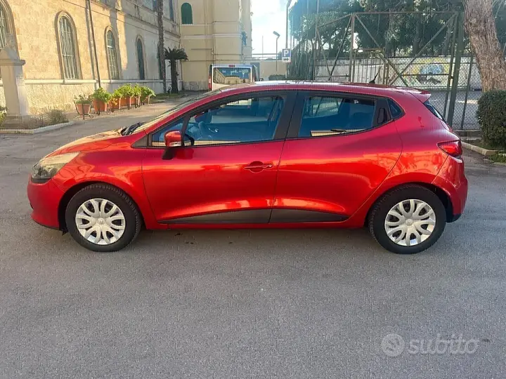 Renault Clio 2014 photo 3