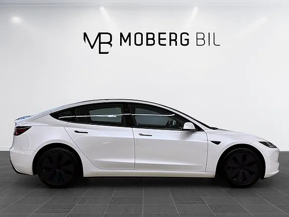 Tesla Model 3 2024 photo 5