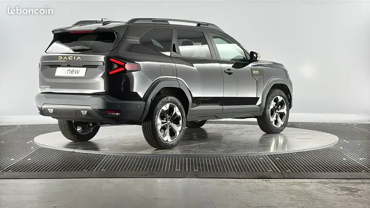 Dacia Bigster 2025 photo 2