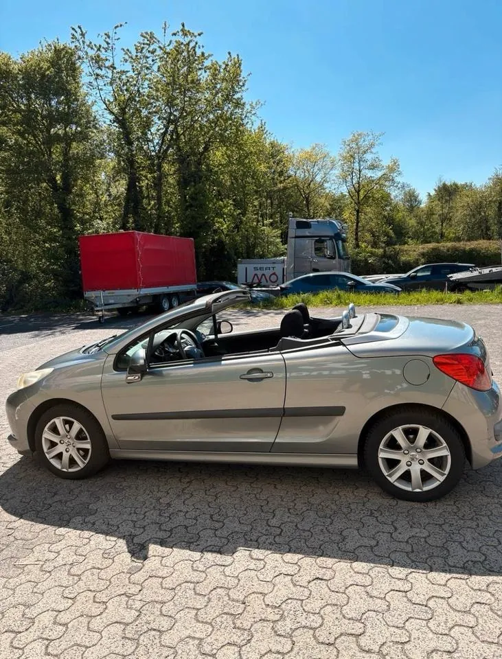 Peugeot 207 Cabrio
